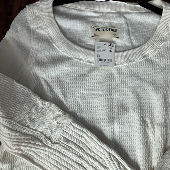 Free People WE THE FREE Swinging Cable Cuff Long Sleeve Shirt size XS - Picture 2 of 11